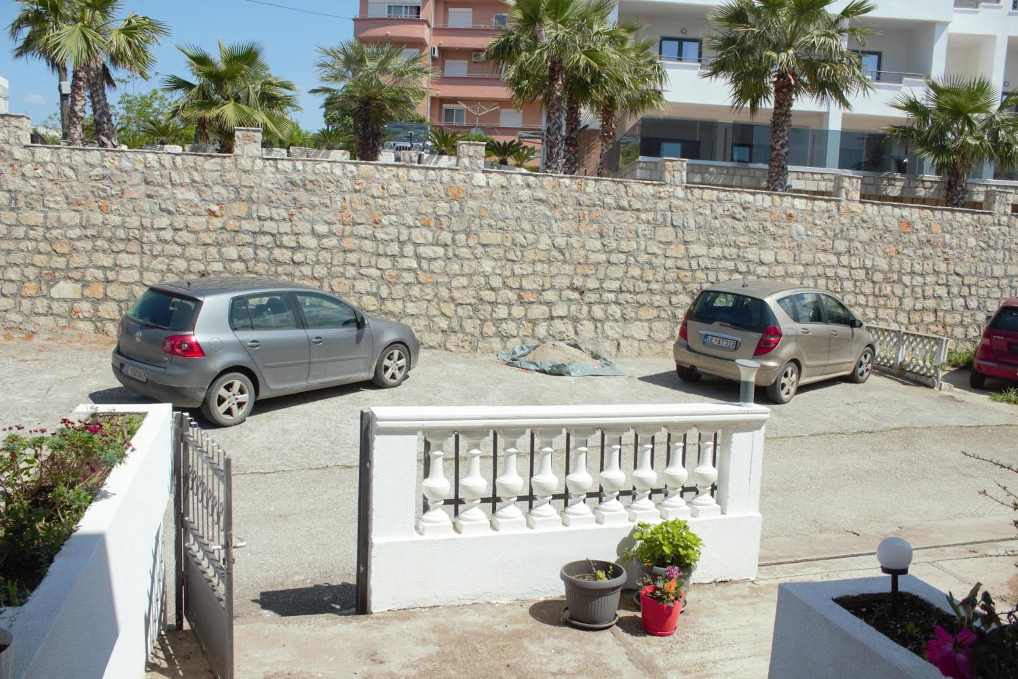 Studio Apartments Jupo Ulcinj Exterior foto